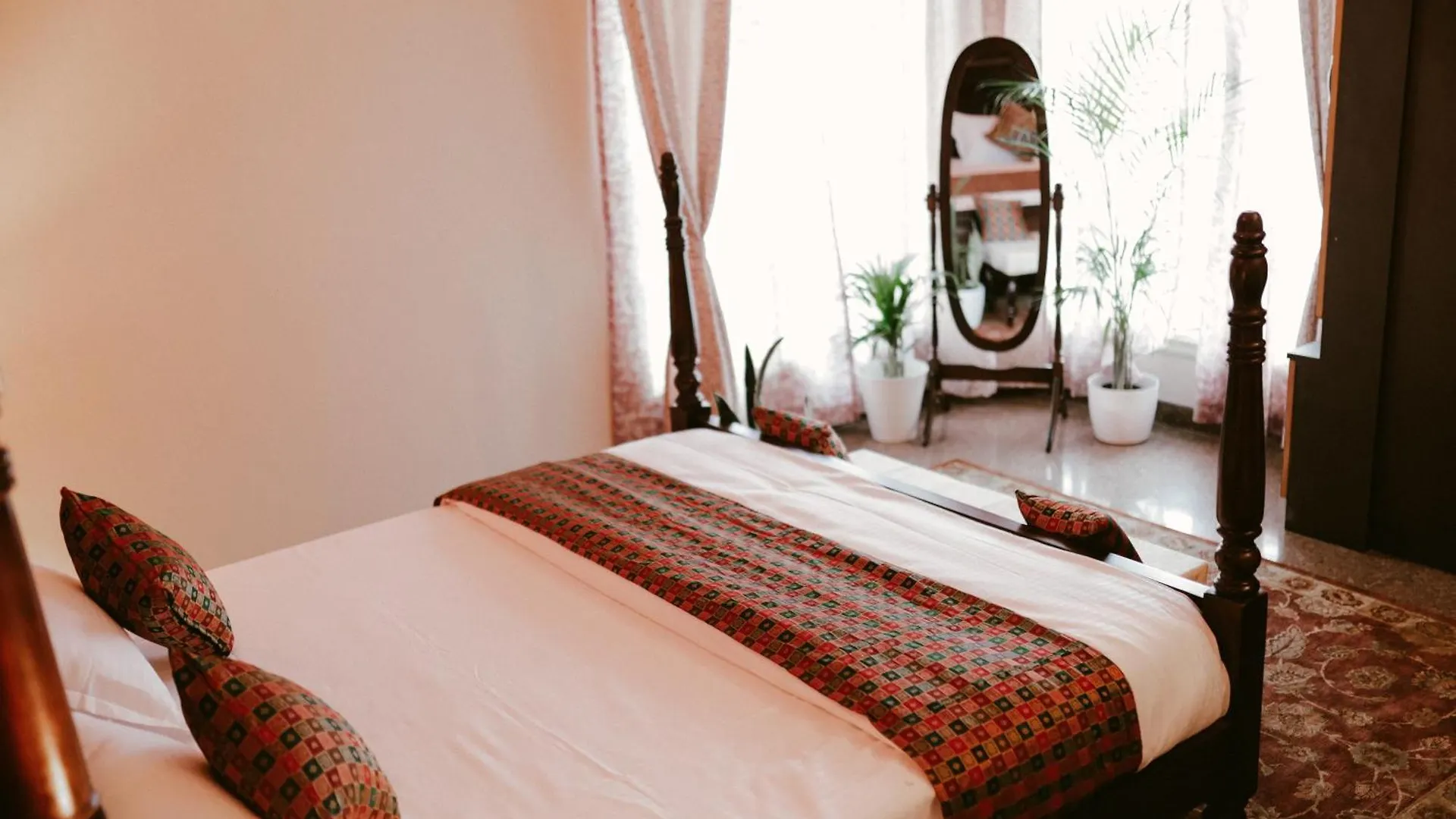 Adhyaya - Heritage Reverbed 4 Bhk Ac Triplex Villa Vanivilasa Puram
