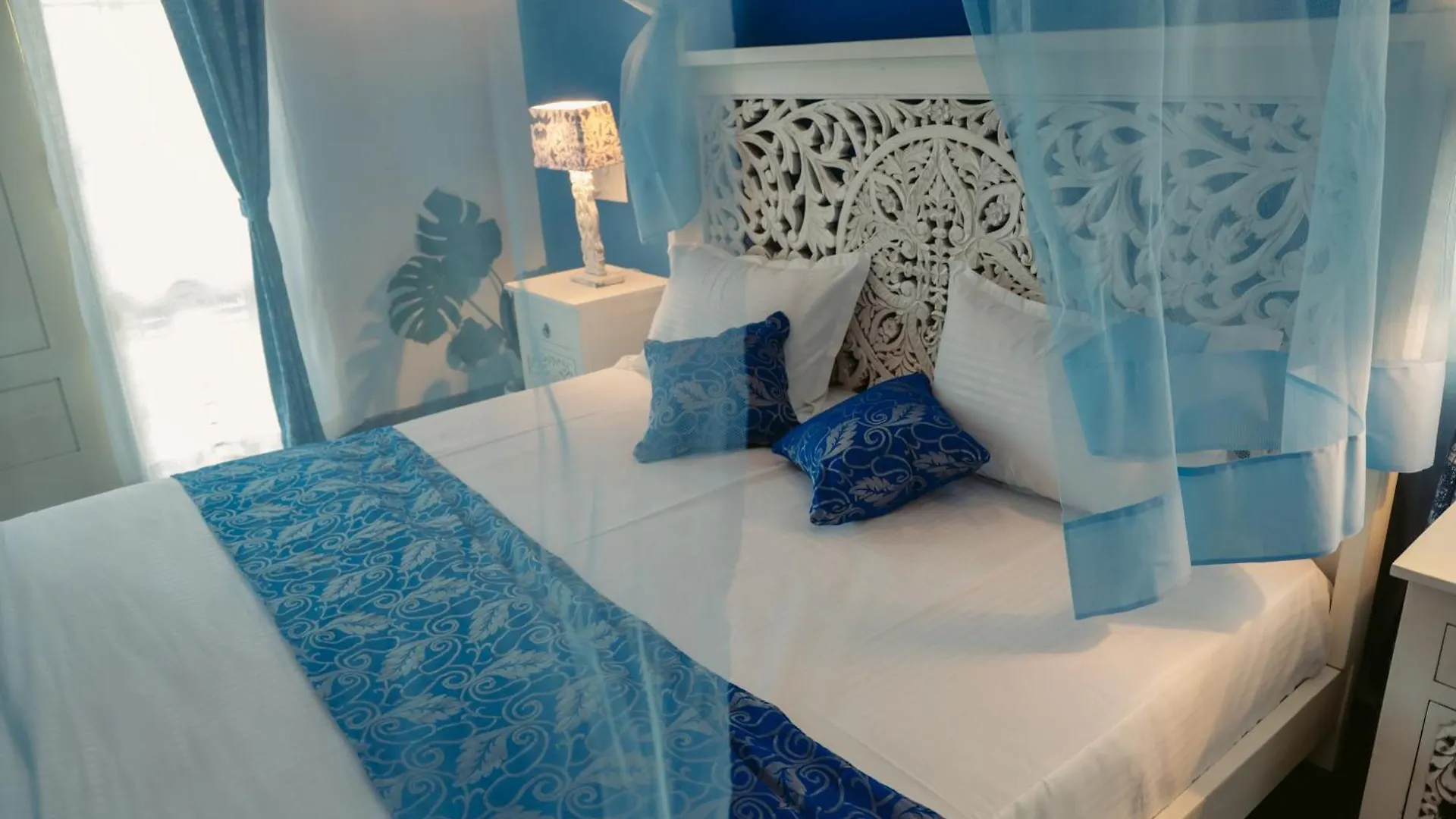 Adhyaya - Heritage Reverbed 4 Bhk Ac Triplex Villa Vanivilasa Puram India